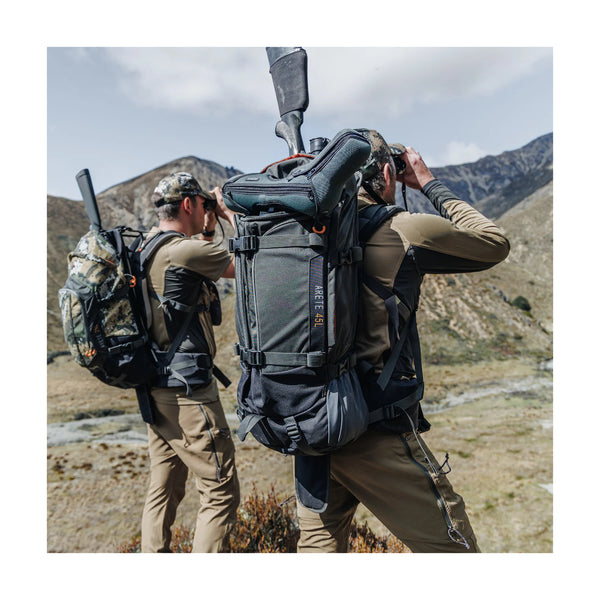 Desolve Veil Camo | Hunters Element Arete Bag 25L in Camo and Arete 45L in Stone Green in Action. 