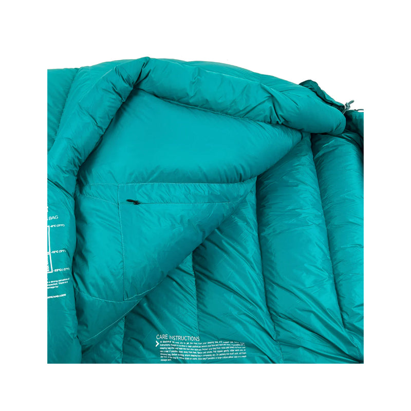 Parasailing | Black Wolf Hiker Extreme Sleeping Bag -13 Degree Image Showing Close Up View Of The Internal Zip Pocket.