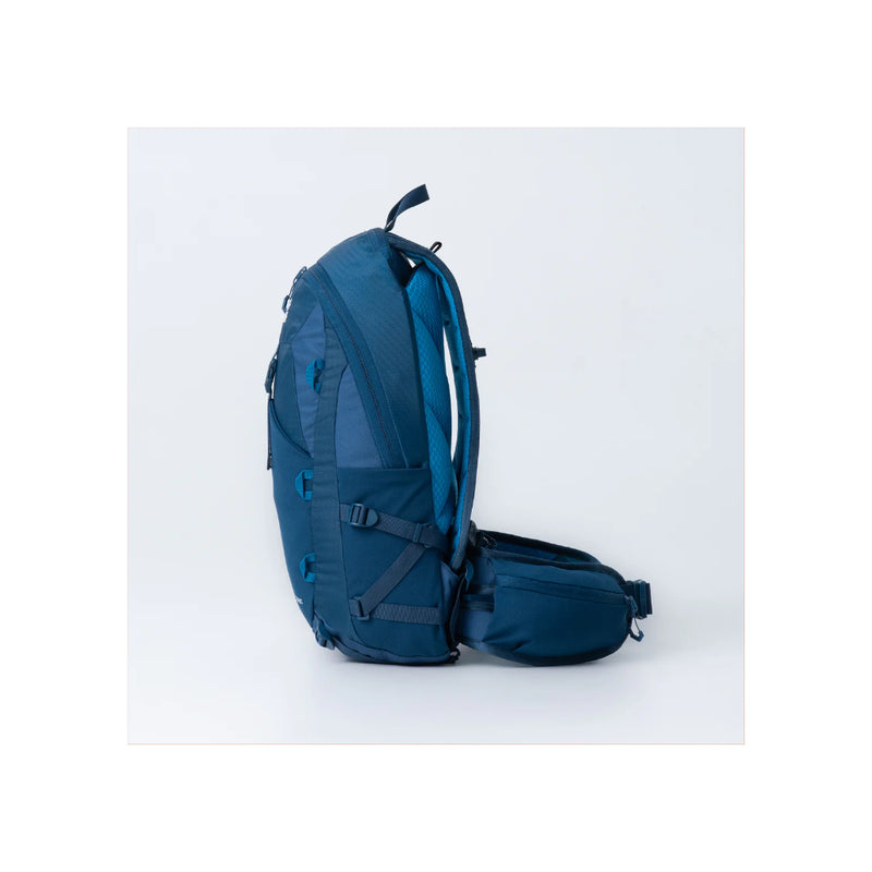 Gibraltar | Black Wolf Tumut Day Pack Image Showing Side View of Day Pack.