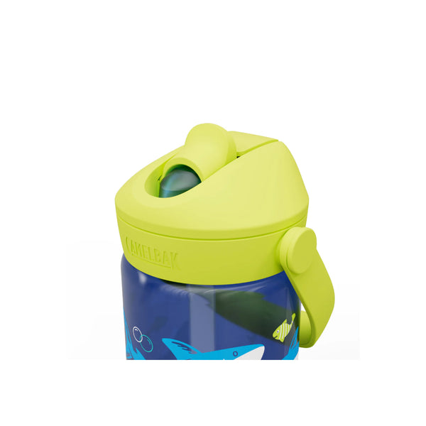 Sharks And Rays | Camelbak Kids Thrive Flip Straw Bottle Image Showing Close Up Of The Lid, Straw Sipper Down.