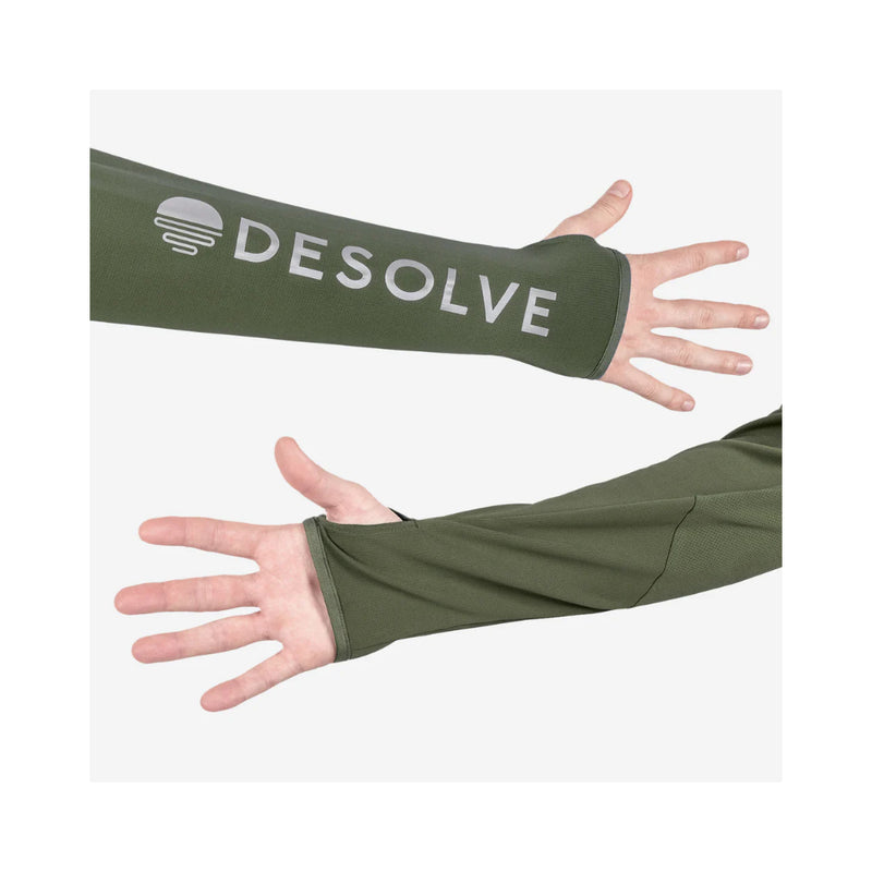 Seaweed | Desolve Mens Helios Hooded Fishing Shirt Image Showing Close UP View Of The Shirt Arms, And Thumb Holes.