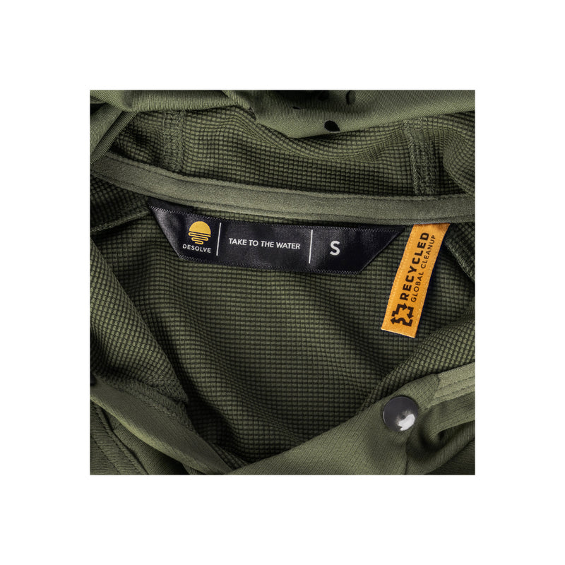 Seaweed | Desolve Mens Helios Hooded Fishing Shirt Image Showing Close Up View OF The Inner Tags.