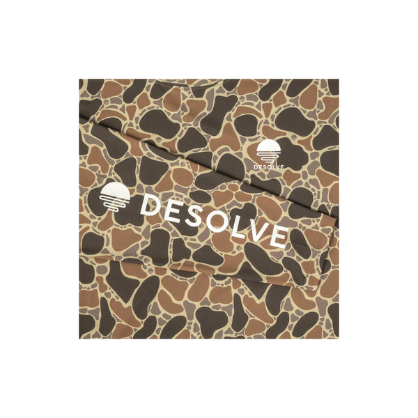 DCP Khaki | Desolve Solar Dry Crew Image Showing Close Up Of The Logos On The Sleeves.