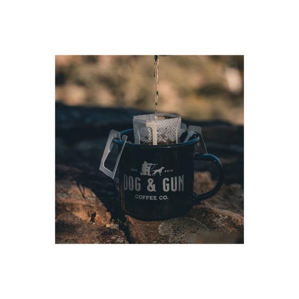 15 Pack | Dog & Gun Sambar Dark Roast Pre Loaded Drip Filters Image Showing Boiling Water Being Added To The Drip Filter In A Dog And Gun Cup.