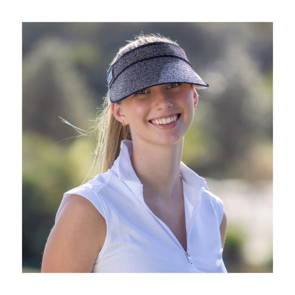 Charcoal | Evoke Pearl Visor. Front View on Model.