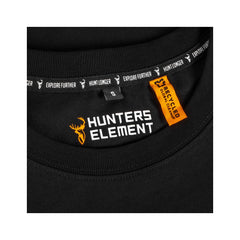 Black | Hunters Element Block Tee Image Showing Close Up View Of The Neck Seam And Inner Tags. 