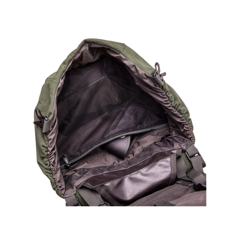 Forest Green | Hunters Element Boundary Pack 35L Image Displaying Close Up View Of Top Pocket, Internal Zippered Pocket.