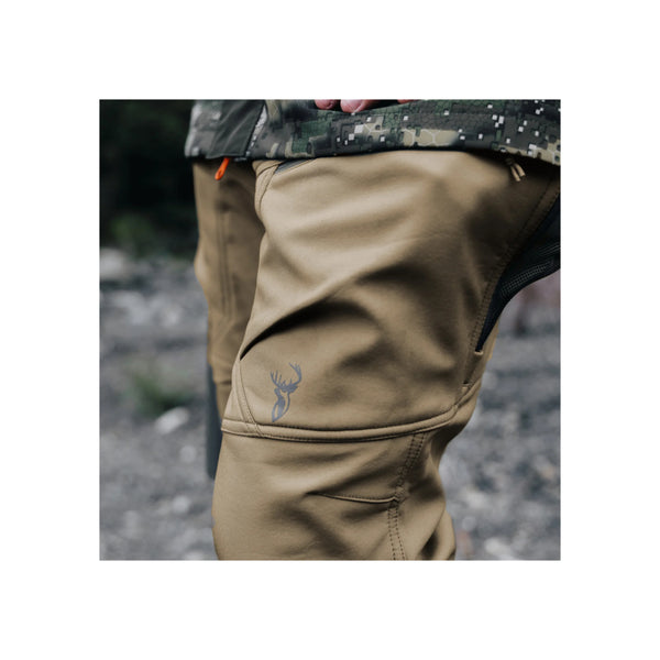 Tussock | Hunters Element Men's Legacy Pants Image Showing Close Up View Of The Logo On The Knee.