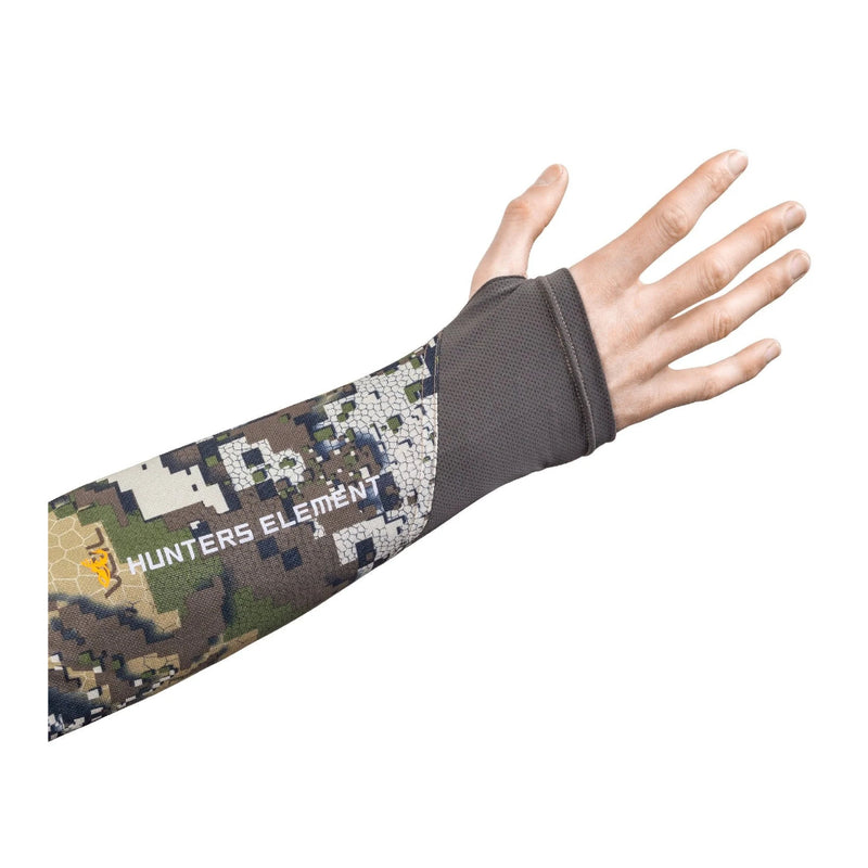 Desolve Veil Camo | Sleeves Showing Thumb Hole.