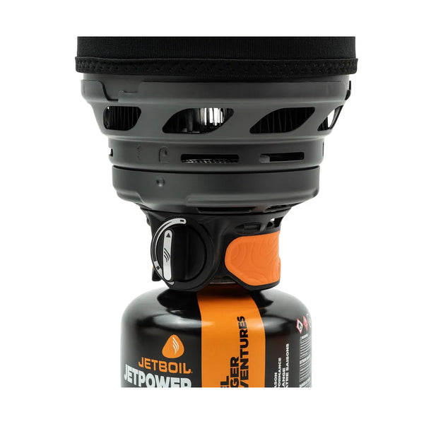 1.8 Litre / Carbon | Jetboil Flash Personal Cooking system Image Showing Close Up View Of The Ignition Dial.