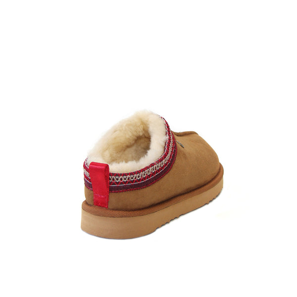 Chestnut | Jumbo Ugg Jasper Slipper Image Showing Back View Of Slipper.