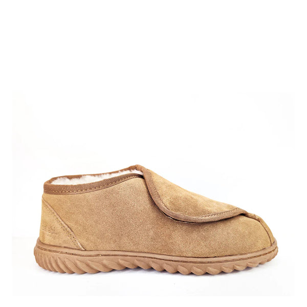 Chestnut | Koalabi Fred Velcro Sheepskin Slipper Image Showing No Logos Or Titles.