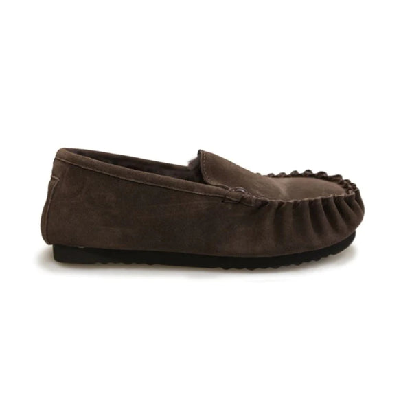 Chocolate | Koalabi Mens Moccasin - Side View.