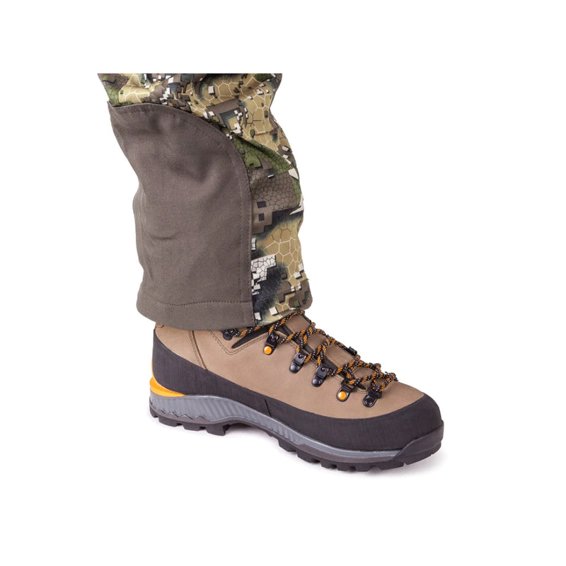 Desolve Veil | Legacy Trousers Image Displaying Close Up Of Ankle Padding, Over A Hunting Boot.