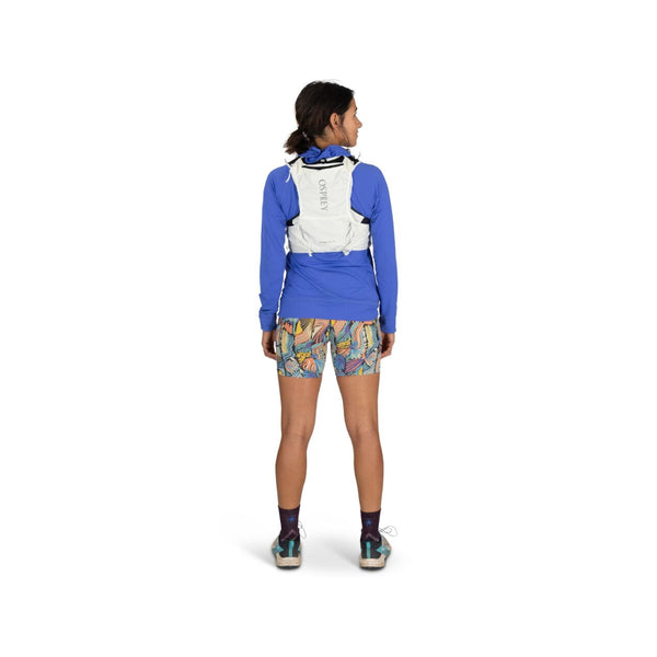 Mystery White | Osprey Duro Pro 10L Womens Hydration Vest With Flasks Image Showing The Osprey Duro Pro 10L Womens Hydration Vest With Flasks  On A Model, Back View.