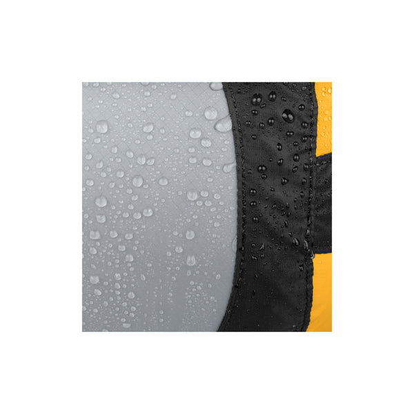 High Rise / 13L / 20L | Sea To Summit Evac Ultra-Light Compression Dry Bag Image Showing Water Droplets Being Repelled. 