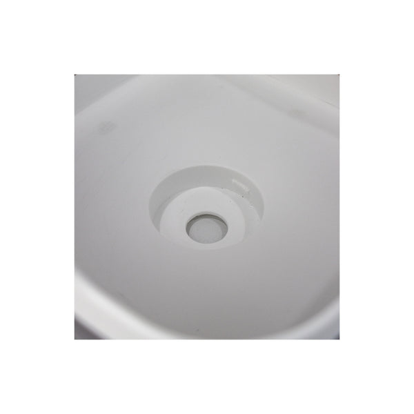 9L | Supex Collapsible Sink With Drainer Image Showing Close Up View Of The Drain Hole.
