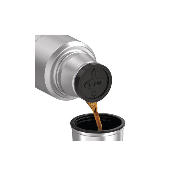 Stainless / 470ml | Thermos Vacuum Insulated Stainless Steel Thermos image Showing Close Up View Of Coffee Being Pour Into The Cap.