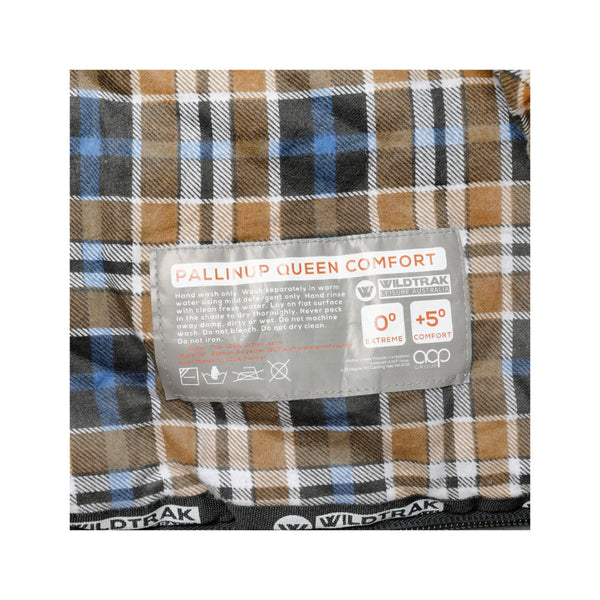 152 x 200cm | Wildtrak Pallinup Queen Sleeping Bag 0 Image Showing Close Up View Of The Inner Information Tag.