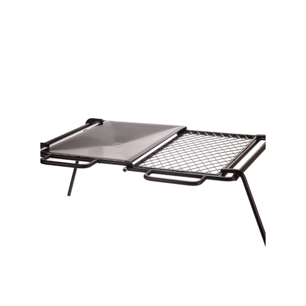 58 x 46.5 | Wildtrak Flat Plate And Grill FIH Camp Cooker Image Showing Close Up View OF The Flat And Grill Plates.