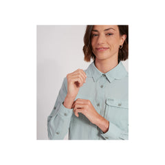 Jade | XTM Cumberland Hike Ls Shirt Image Showing Close UP View Of Model Showing The Buttons On The Wrist Cuff.