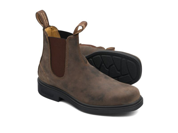 Rustic Brown | Pair together side of one boot sole of the other visable