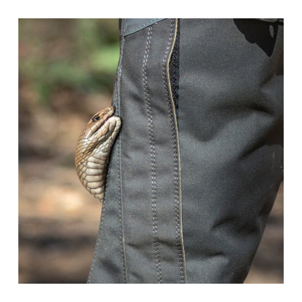 Slate | Hunters Element Venom Gaiters Showing Snake Protection.