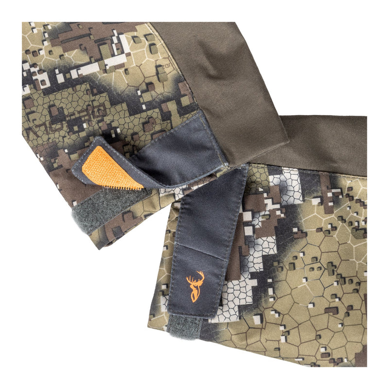 Desolve Veil | Hunters Element Odyssey Jacket Showing Adjustable Cuffs.