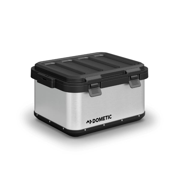 Stainless Steel | Full view of storage with lid closed